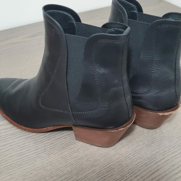 100% Authentic Tod's Curio Tex booties Sz 37 - Picture 7 of 9